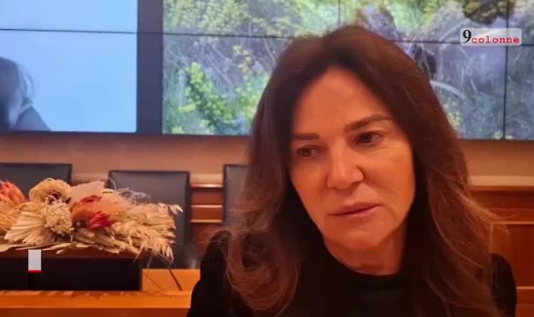 Anna Maria Fallucchi lo dice coi fiori